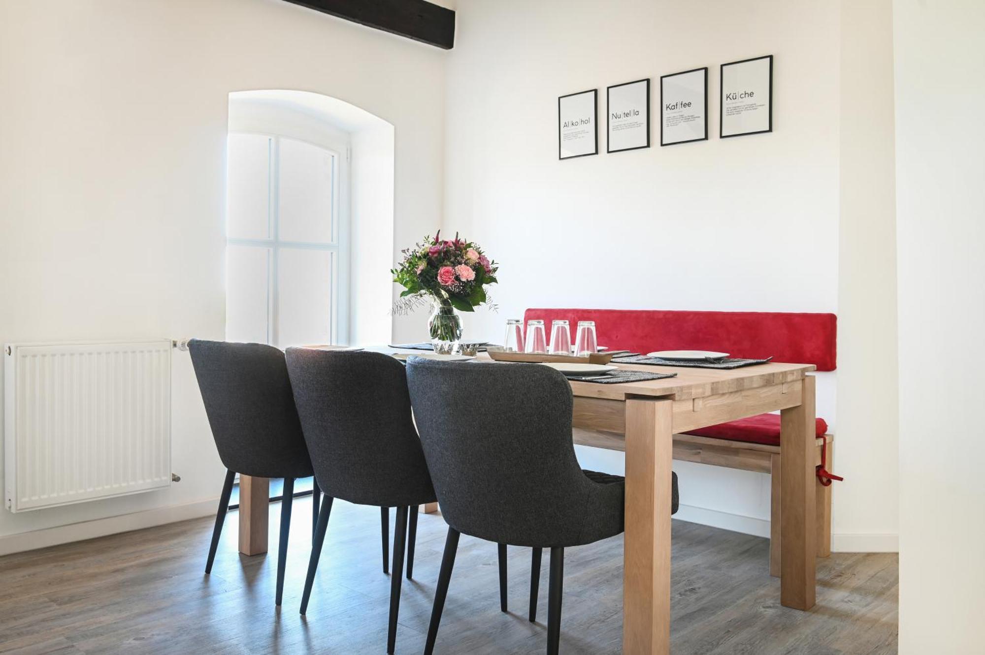 Seen-Apartment Im Herrenhaus Rheinblick Xanten Esterno foto